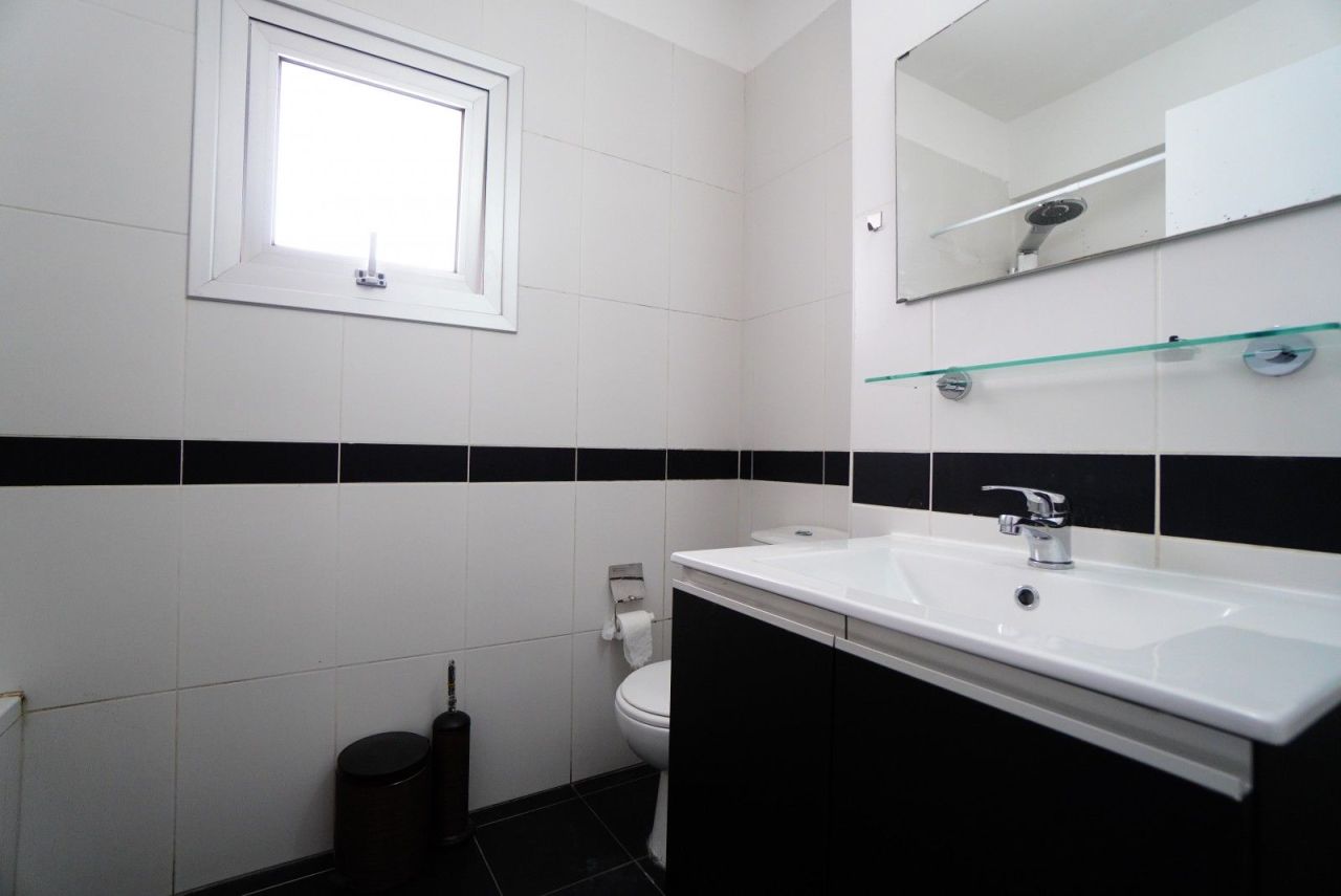 Apartment in Larnaca, Cyprus, 107 m² - picture 8