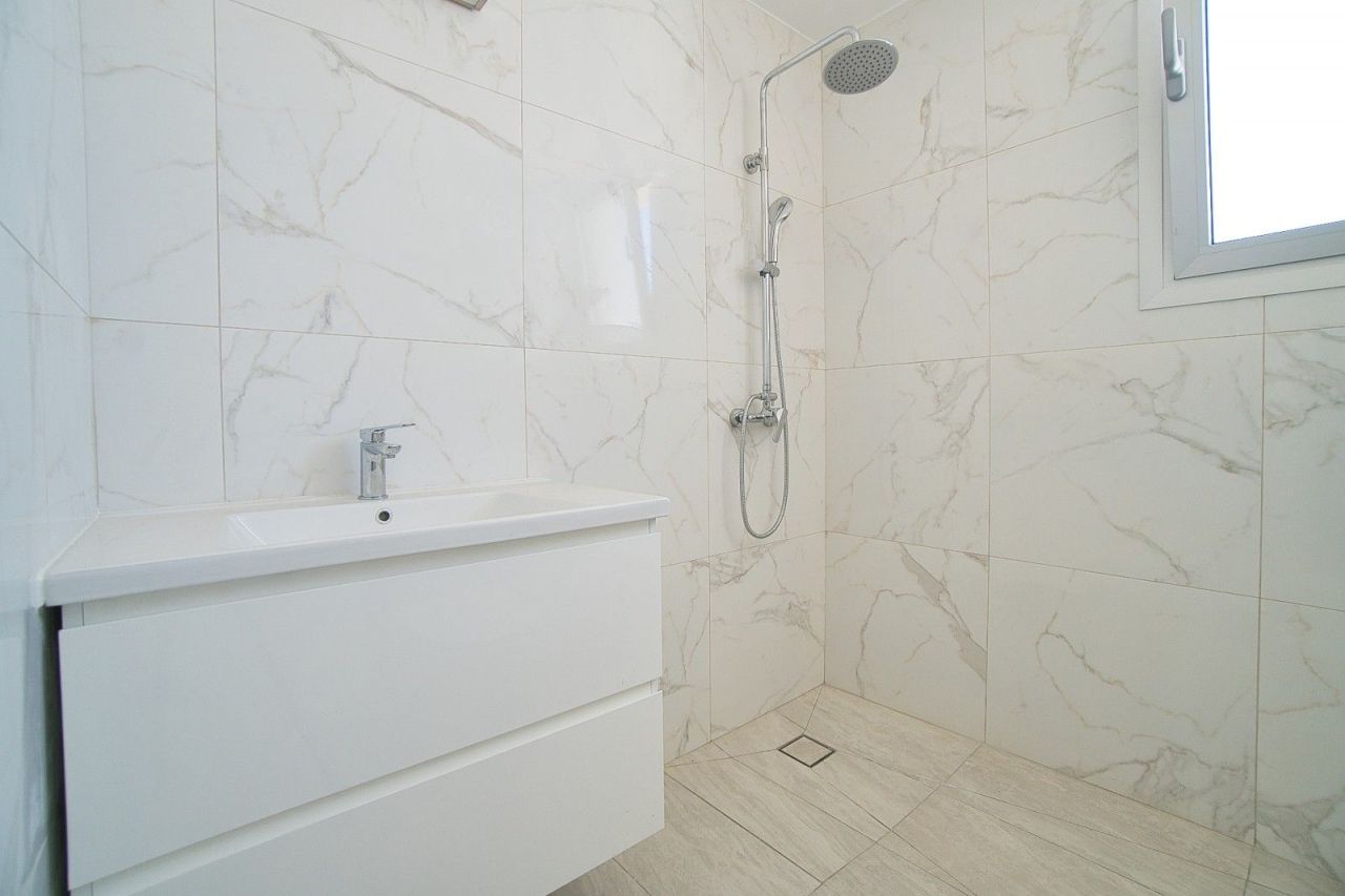 Penthouse in Limassol, Cyprus, 96 m² - picture 9