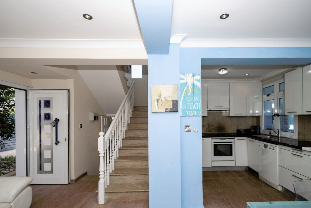 Villa a Larnaca, Cipro, 180 m² - foto 9