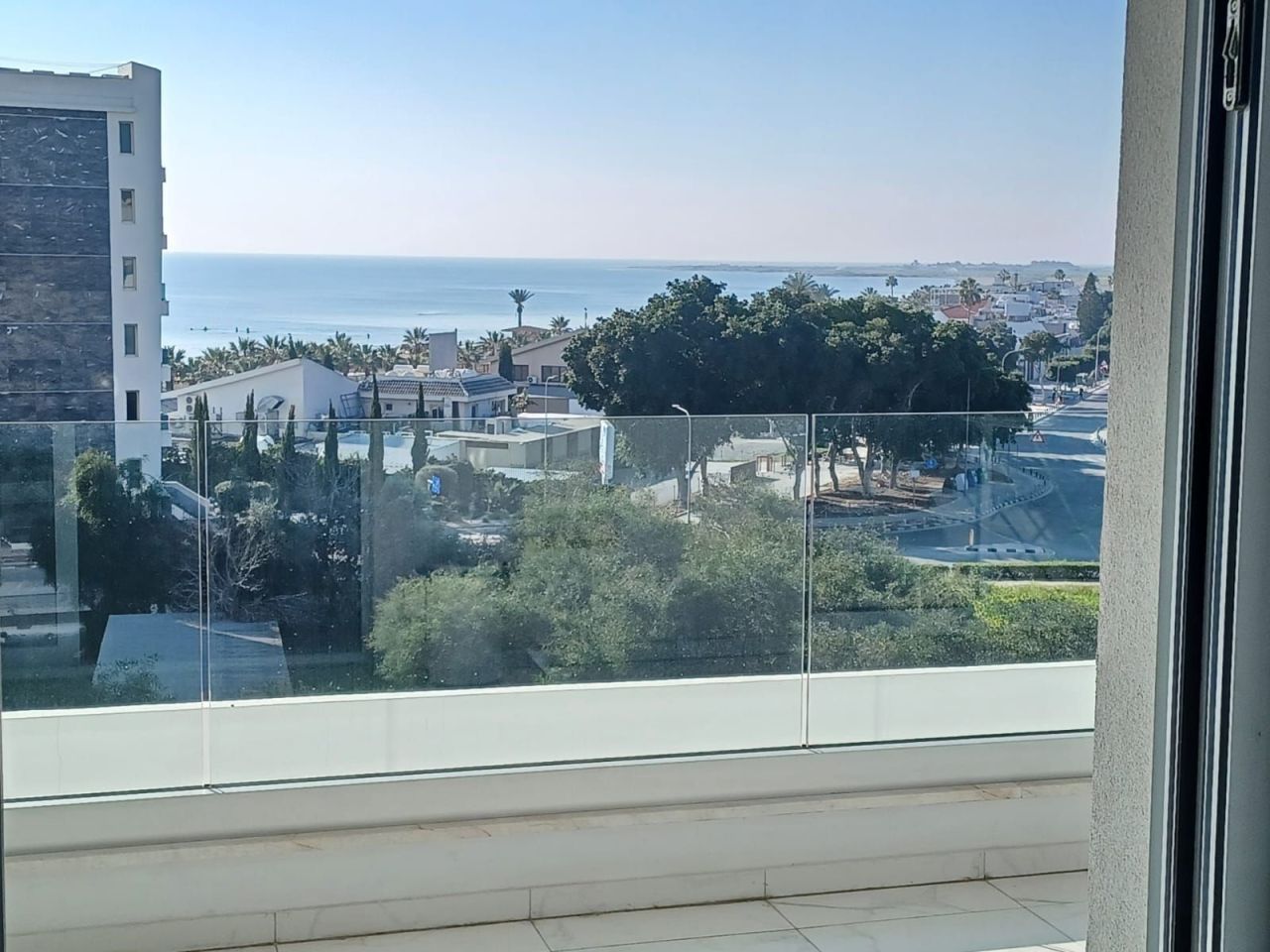 Apartment in Larnaca, Cyprus, 80 m² - picture 9