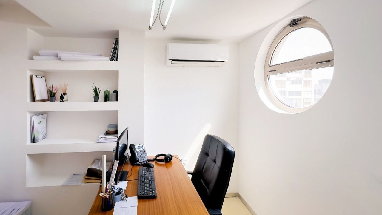 Ufficio a Larnaca, Cipro, 315 m² - foto 9