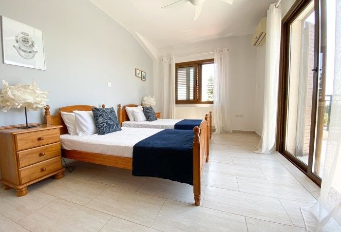 Villa in Paphos, Cyprus, 180 m² - picture 9