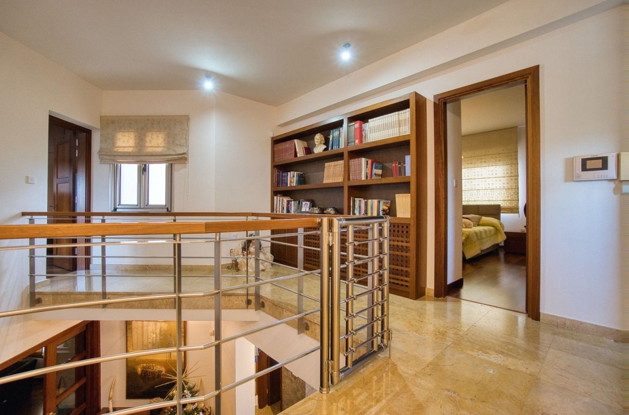 Villa in Limassol, Cyprus, 500 m² - picture 9