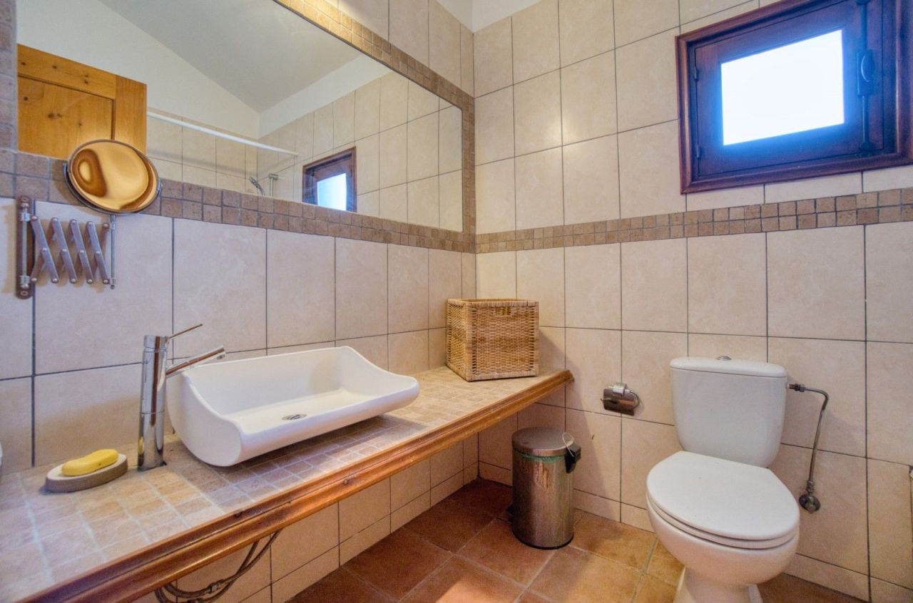 Villa in Paphos, Cyprus, 156 m² - picture 9