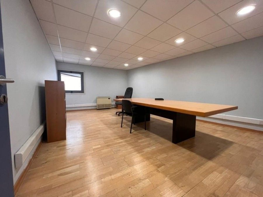 Propiedad comercial en Lárnaca, Chipre, 800 m² - imagen 9