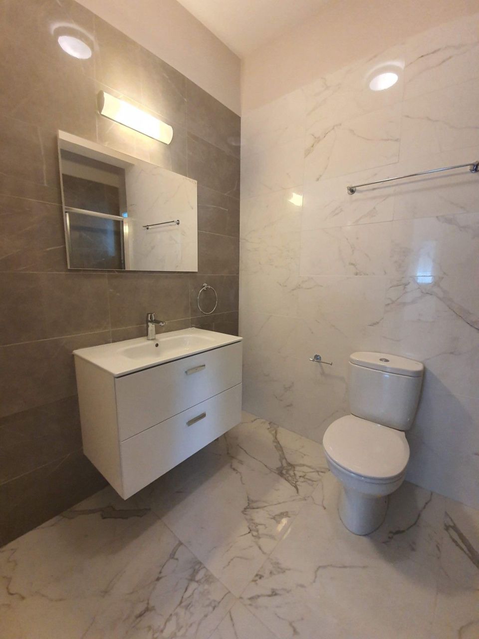 Apartment in Limassol, Cyprus, 203 m² - picture 9