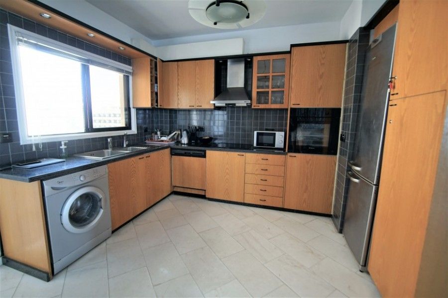 Ático en Limasol, Chipre, 120 m² - imagen 9