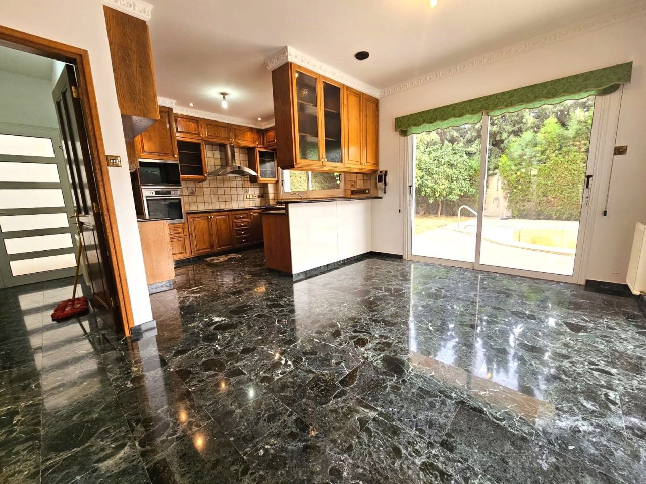 Villa à Limassol, Chypre, 435 m² - image 9