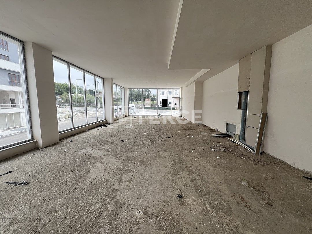 Geschäft in Çekmeköy, Türkei, 291 m² - Foto 4