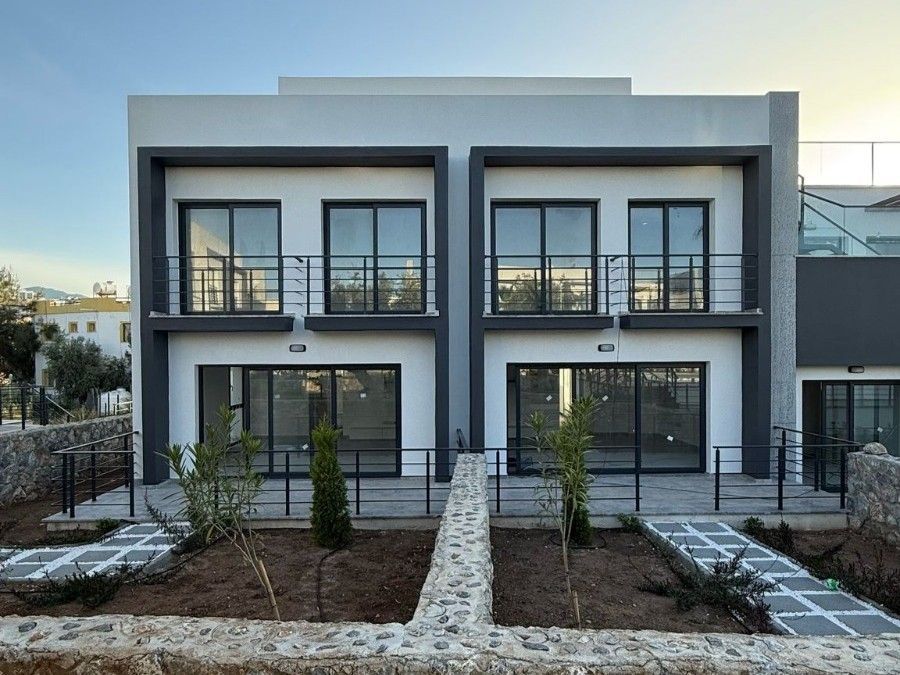 Apartment in Kyrenia, Cyprus, 307 m² - picture 1
