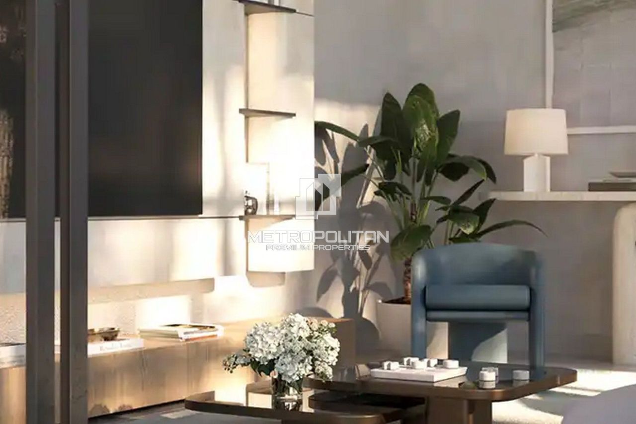 Townhouse in Dubai, UAE, 218 m² - picture 1
