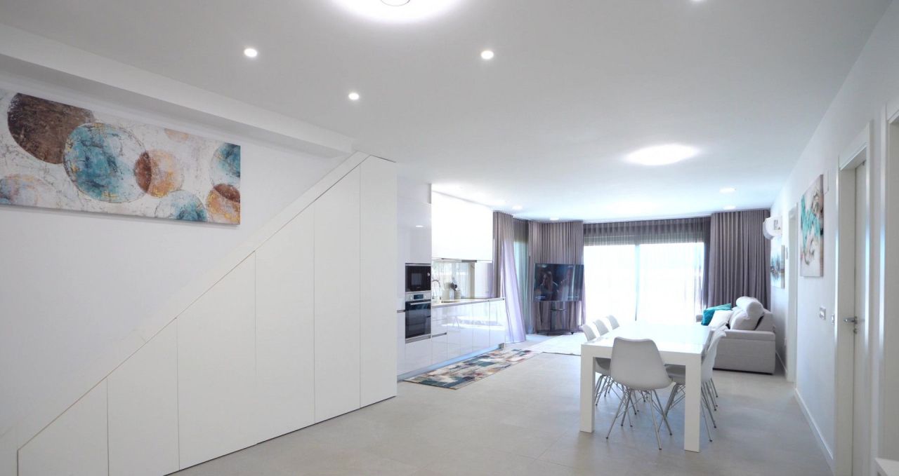 Apartamento en Finestrat, España, 91 m² - imagen 19