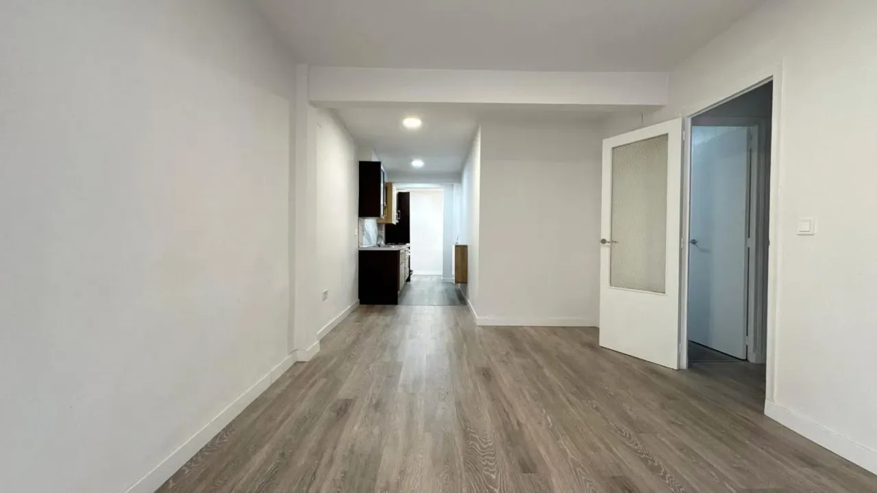 Flat in Alicante, Spain, 72 m² - picture 4