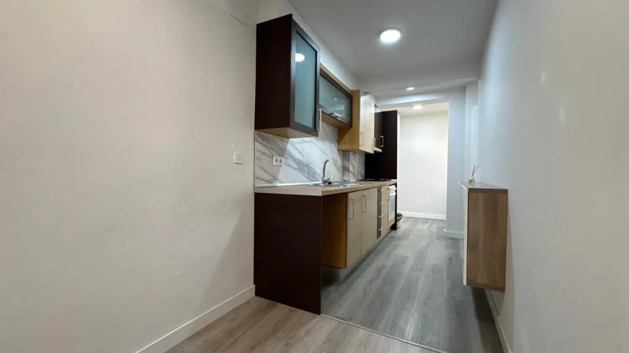 Flat in Alicante, Spain, 72 m² - picture 3