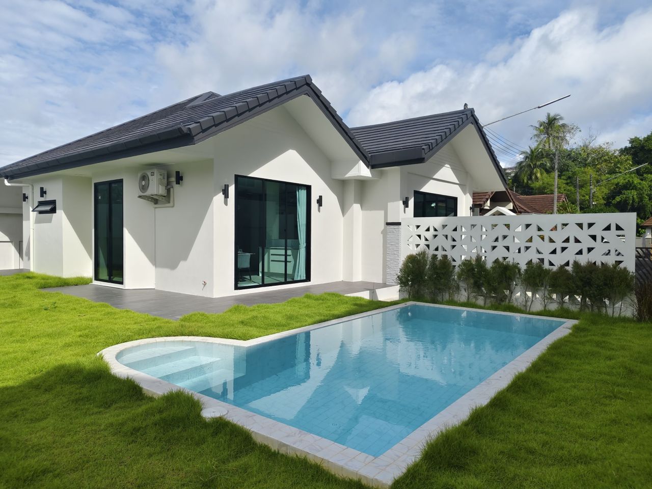 Villa in Phuket, Thailand, 132 m² - Foto 1
