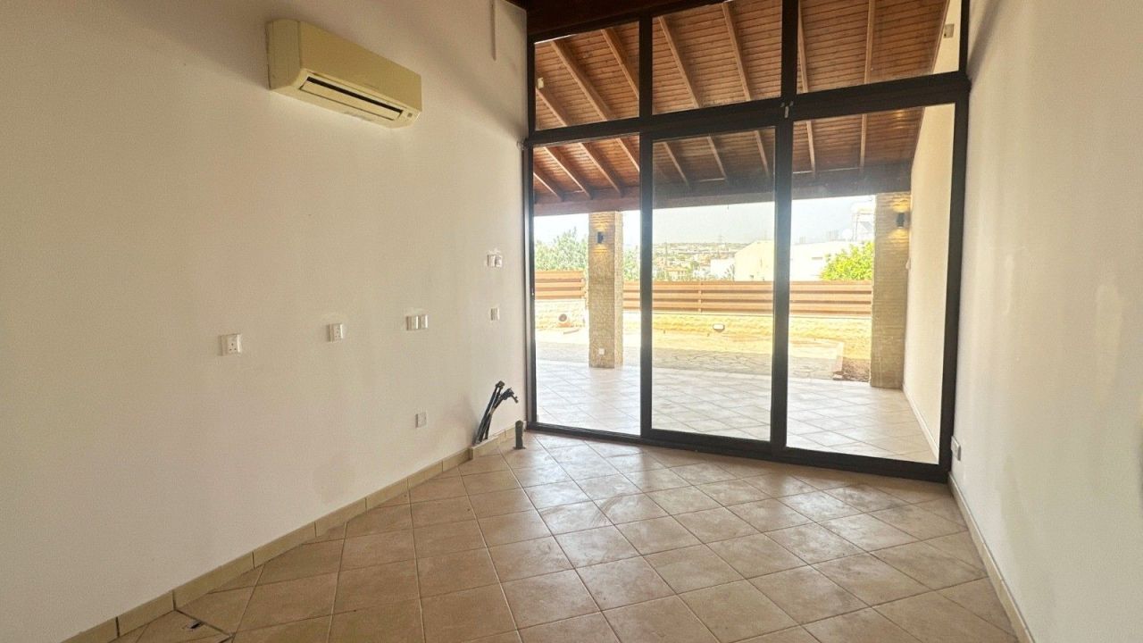 Villa in Limassol, Cyprus, 200 m² - picture 10