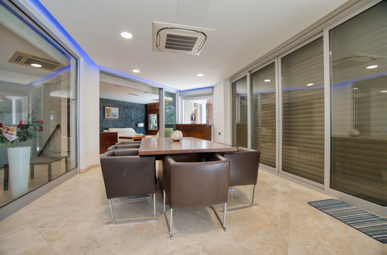 Villa in Limassol, Cyprus, 331 m² - picture 10