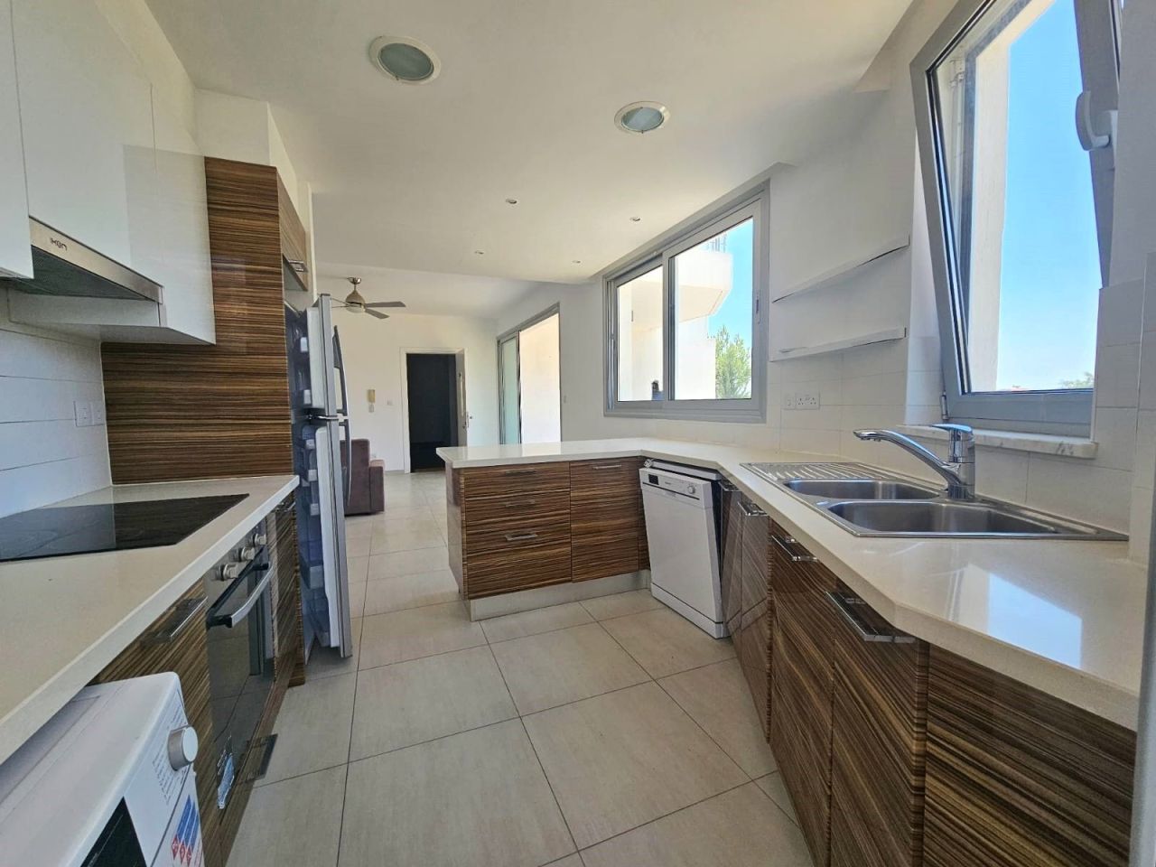 Apartment in Limassol, Zypern, 94 m² - Foto 10