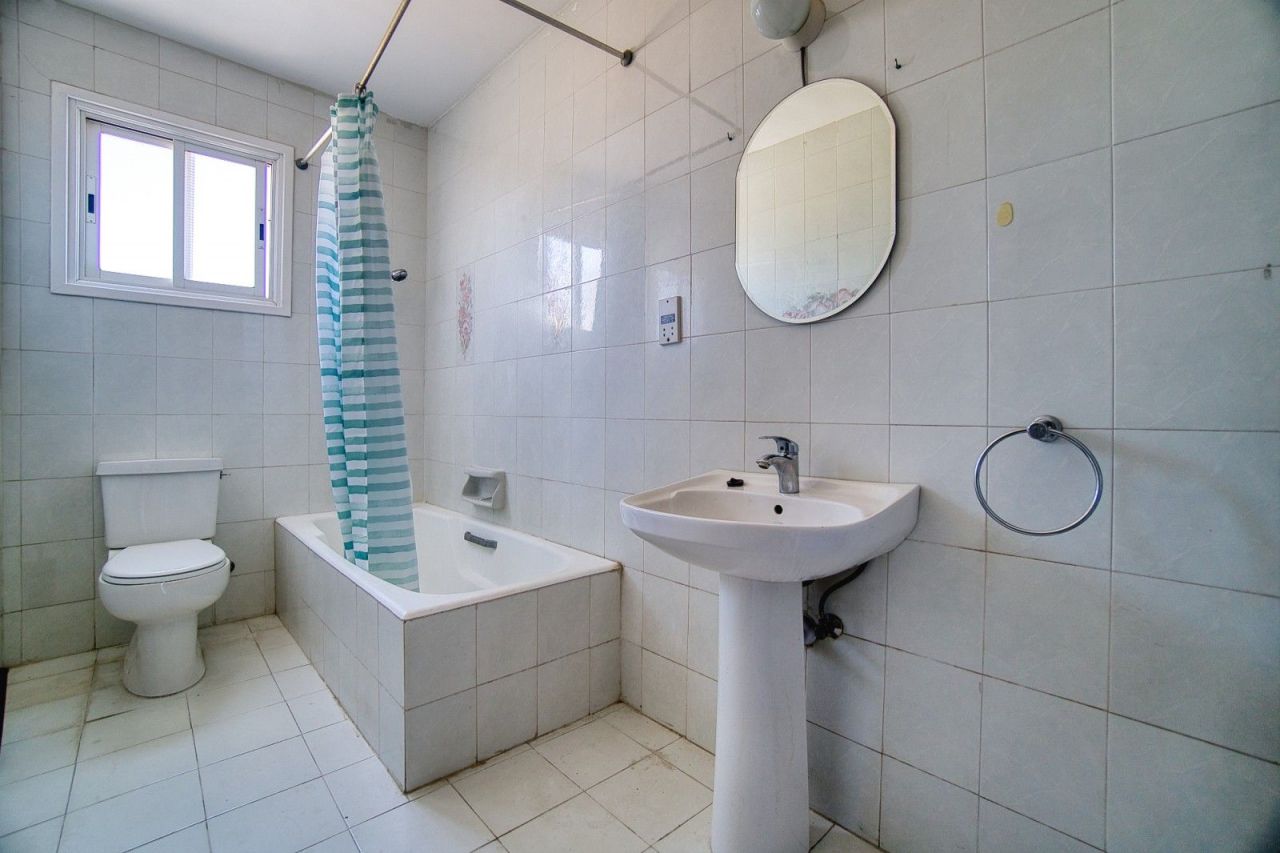 Apartment in Paphos, Cyprus, 174 m² - picture 10