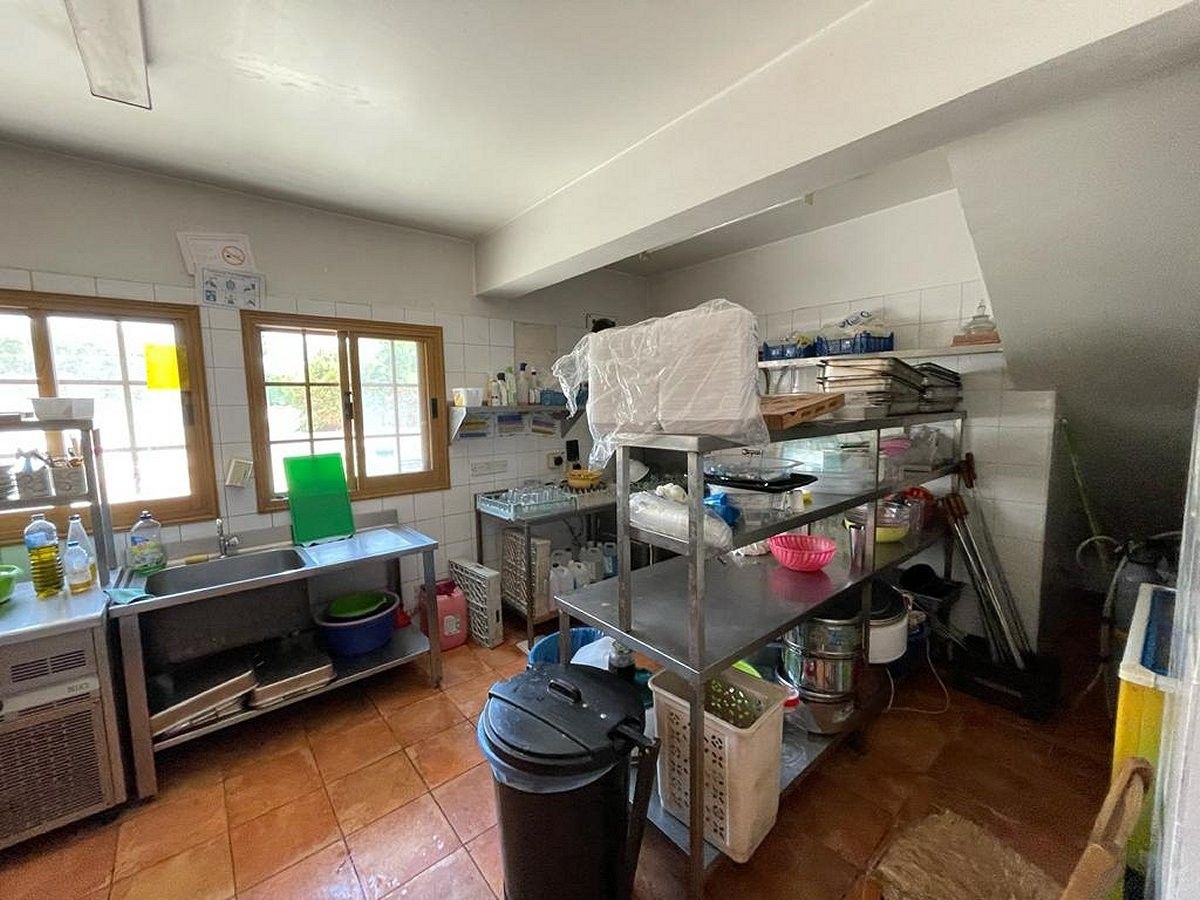 Commercial property in Paphos, Cyprus, 300 m² - picture 11