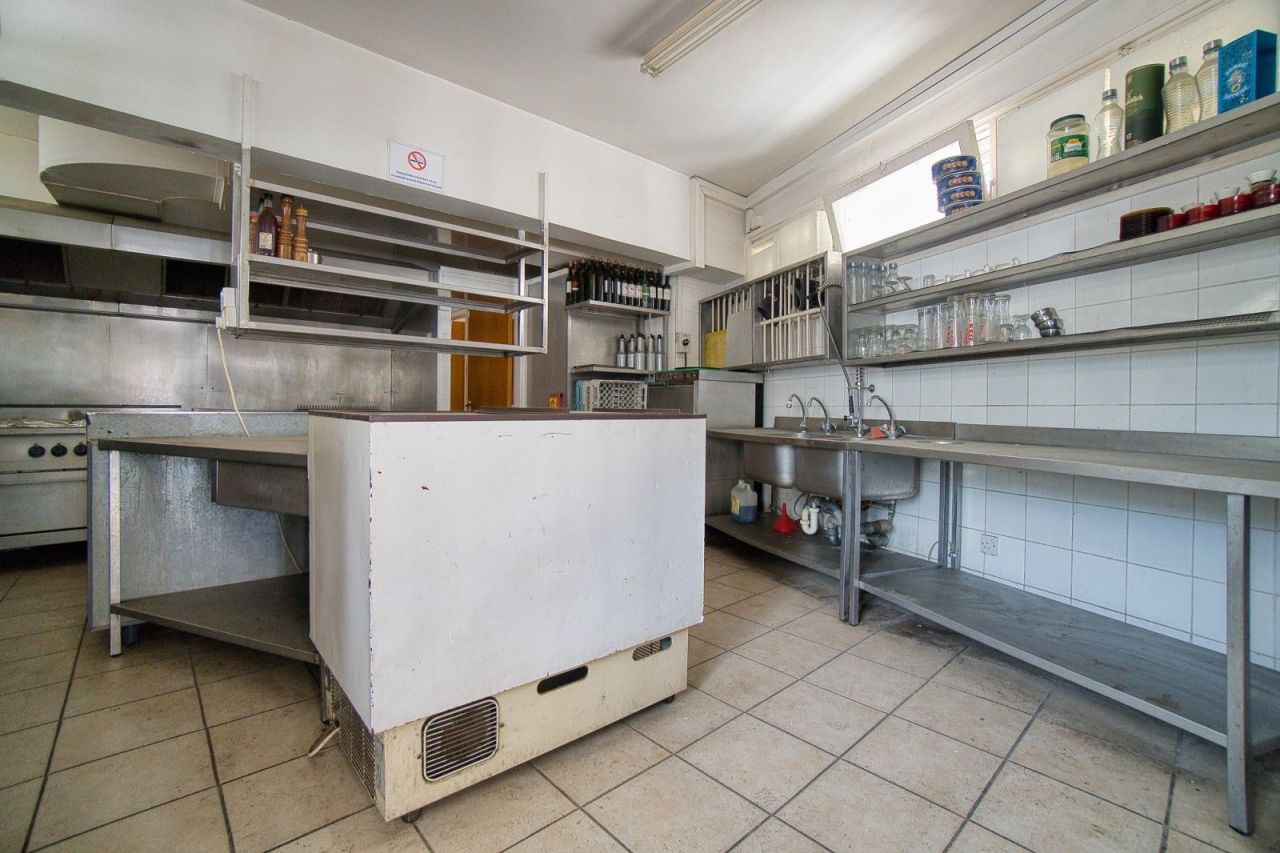 Cafetería, restaurante en Pafos, Chipre, 204 m² - imagen 11