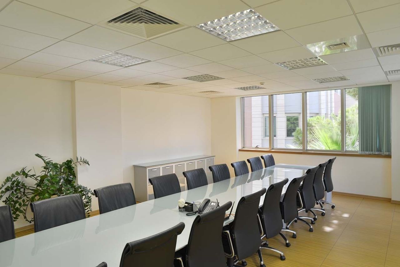 Biens commerciaux à Limassol, Chypre, 2 256 m² - image 11