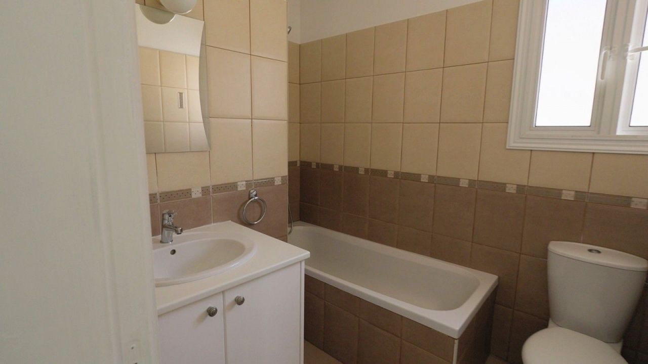 Villa in Larnaca, Cyprus, 200 m² - picture 11