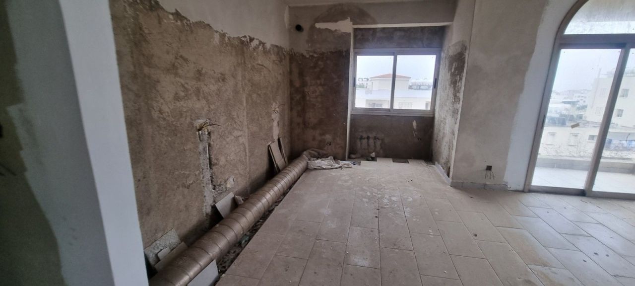 Commercial property in Paphos, Cyprus - picture 11