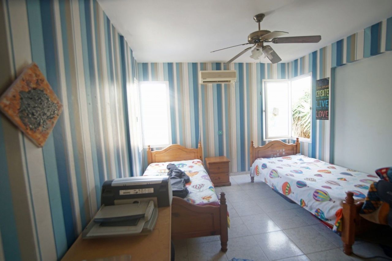 Villa in Paphos, Cyprus, 370 m² - picture 12