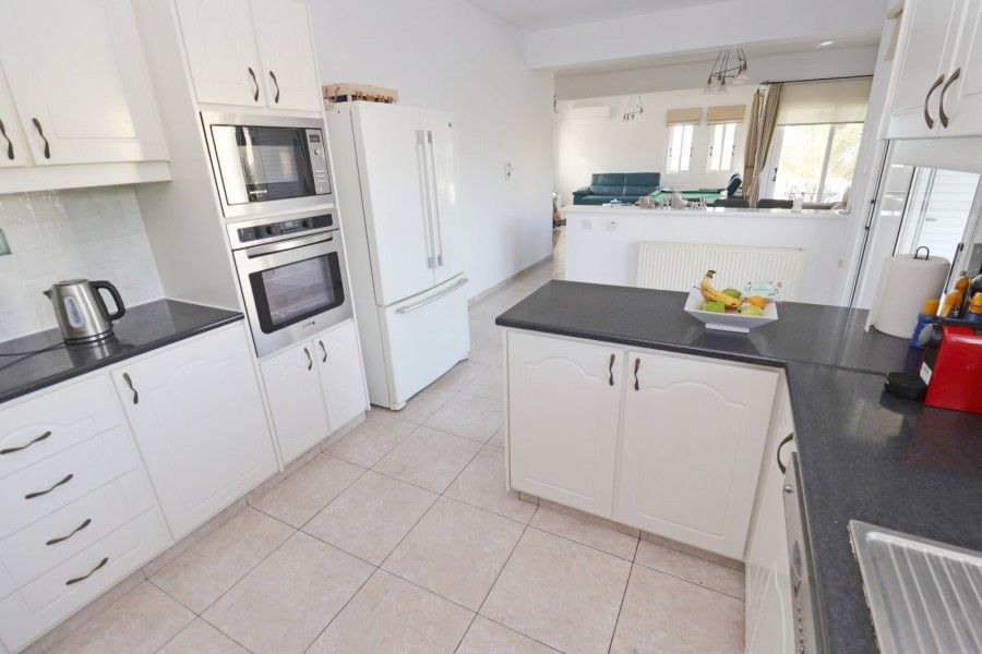 Villa a Paphos, Cipro, 207 m² - foto 11