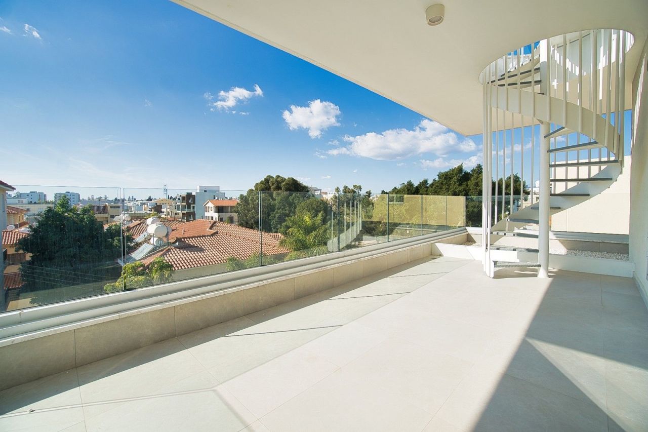 Penthouse in Limassol, Cyprus, 96 m² - picture 12