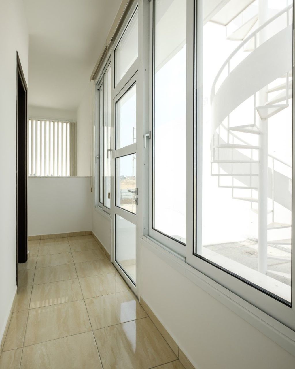 Villa en Lárnaca, Chipre, 285 m² - imagen 12