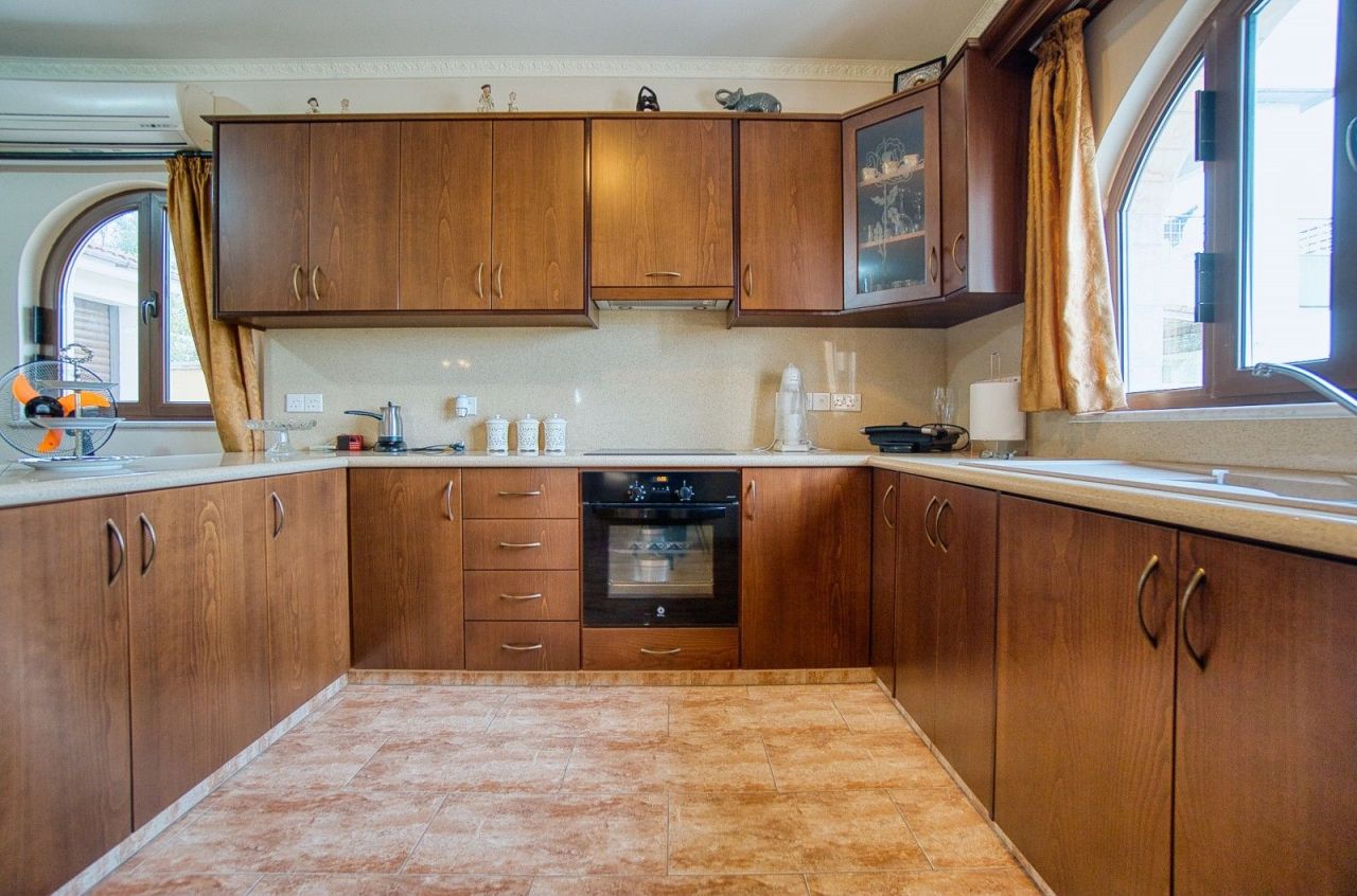 Villa à Limassol, Chypre, 250 m² - image 12