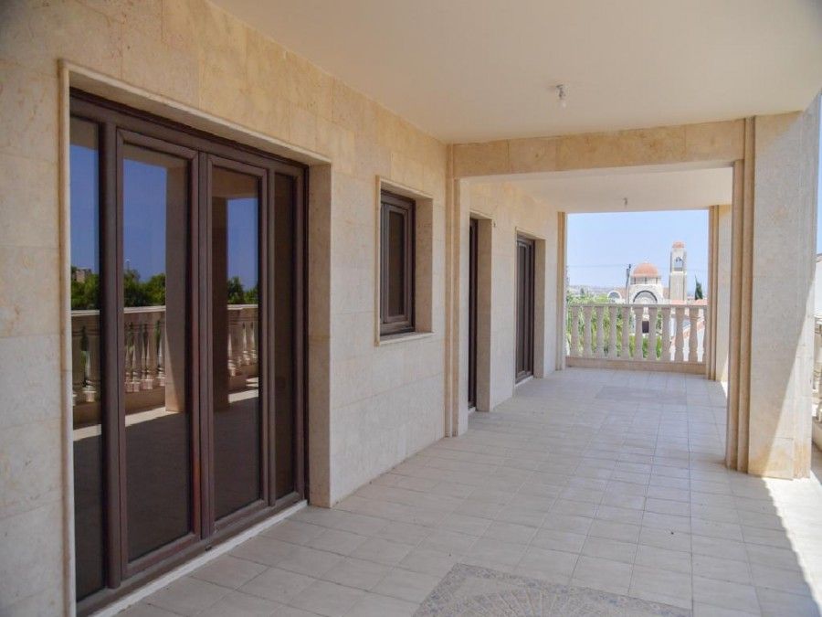 Villa in Larnaca, Cyprus, 710 m² - picture 13
