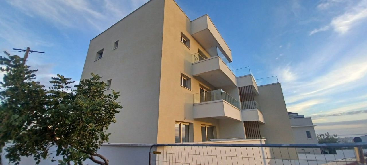 Apartment in Limassol, Cyprus, 90 m² - picture 13