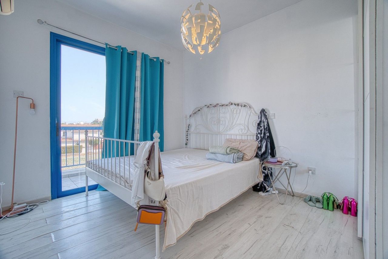 Apartment in Paphos, Cyprus, 89 m² - picture 13