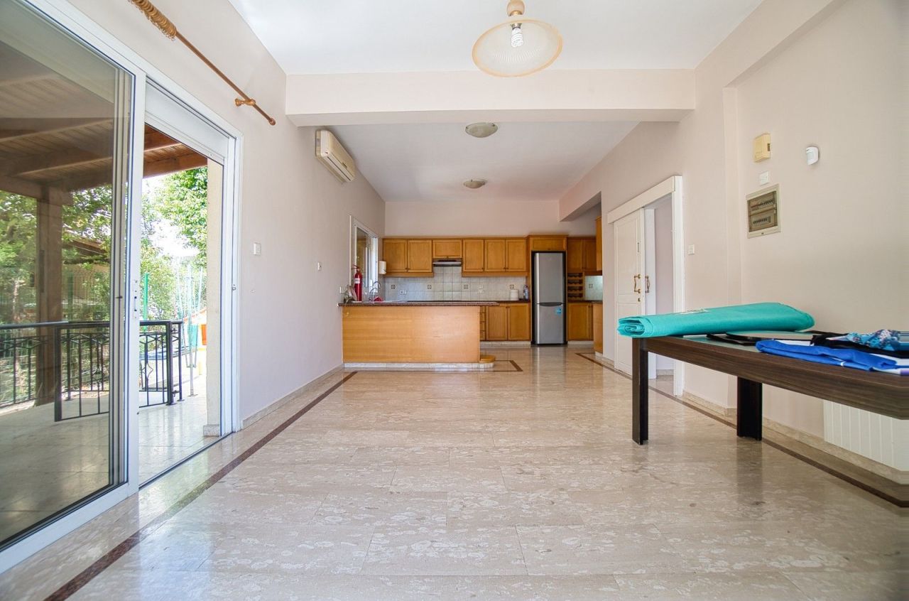 Villa a Limassol, Cipro, 350 m² - foto 13