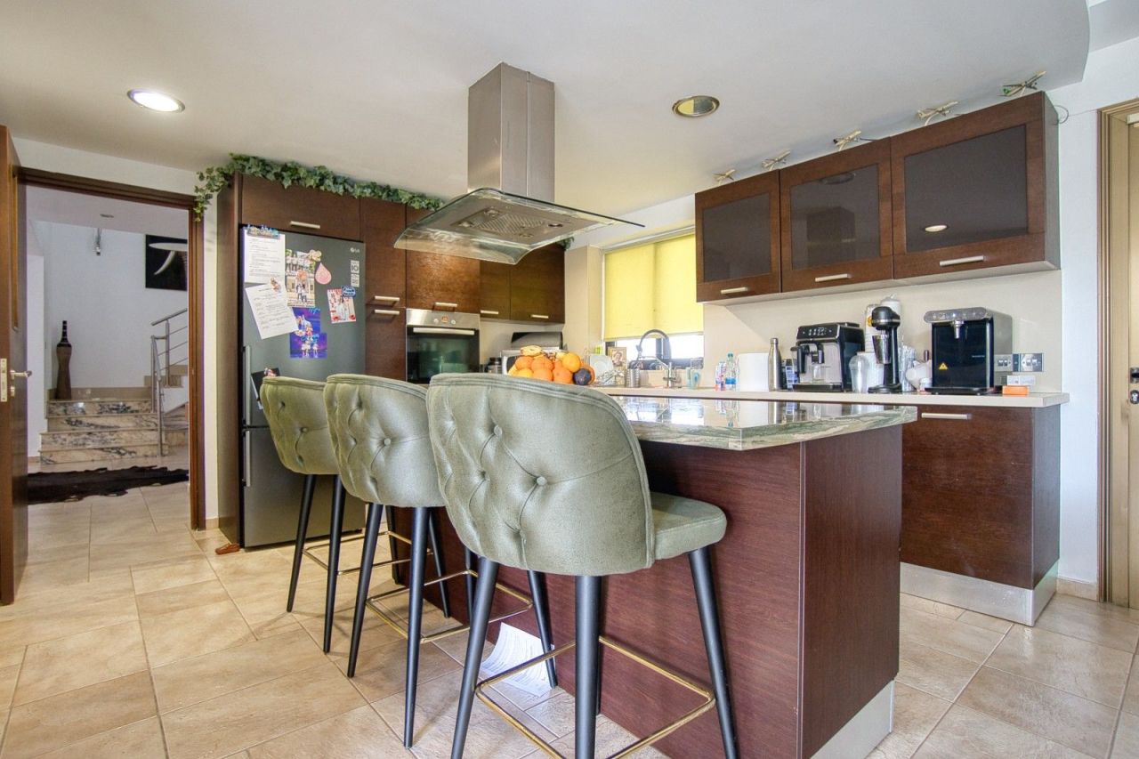 Villa in Limassol, Cyprus, 235 m² - picture 13