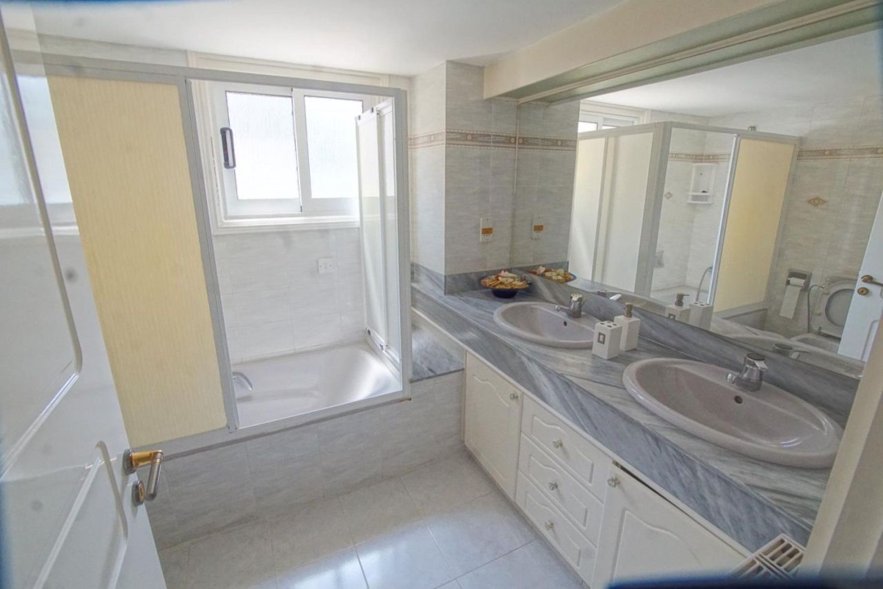 Villa à Paphos, Chypre, 270 m² - image 14