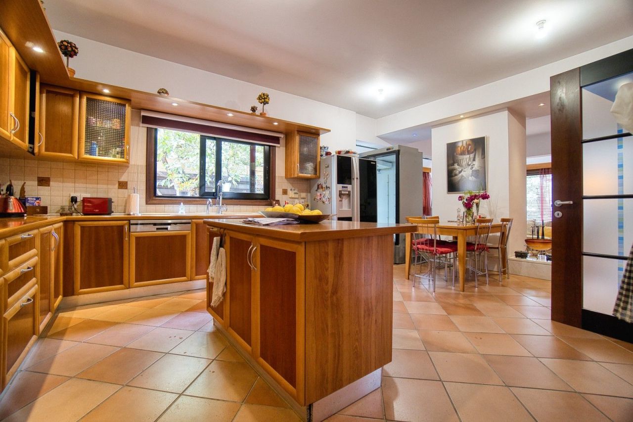 Villa à Limassol, Chypre, 400 m² - image 14