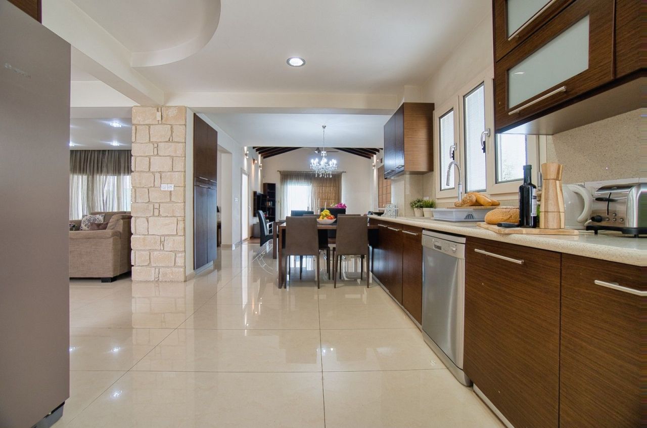 Villa en Pafos, Chipre, 370 m² - imagen 14