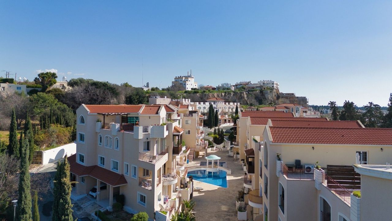 Apartment in Paphos, Cyprus, 125 m² - picture 15