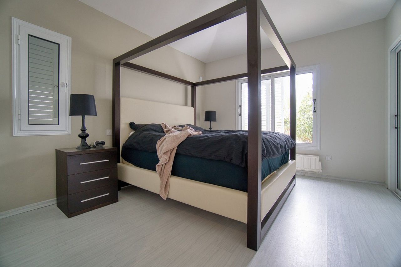 Bungalow in Paphos, Cyprus, 200 m² - picture 15