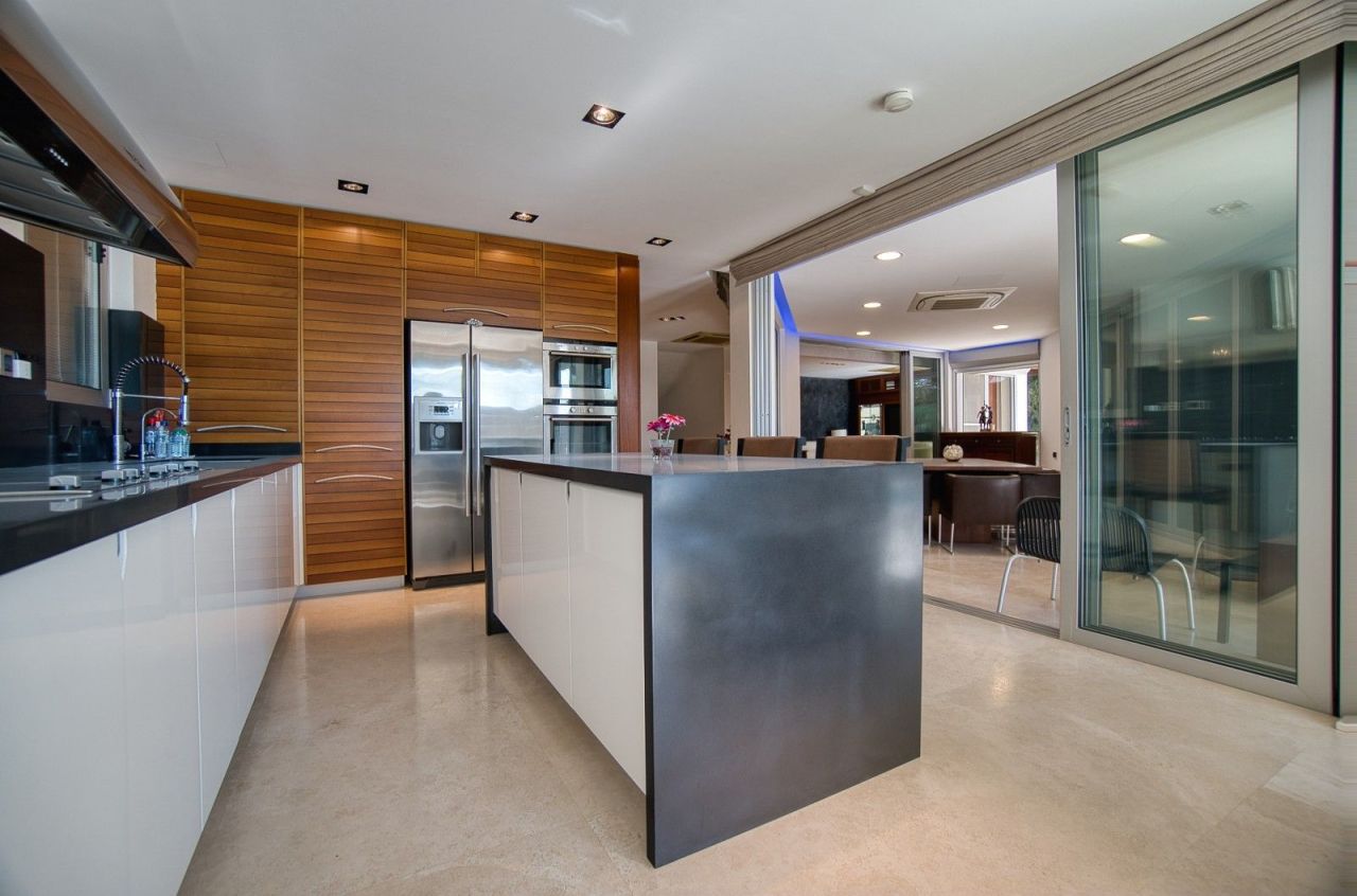 Villa in Limassol, Cyprus, 331 m² - picture 15