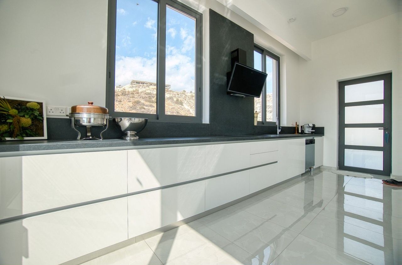 Villa en Limasol, Chipre, 737 m² - imagen 15