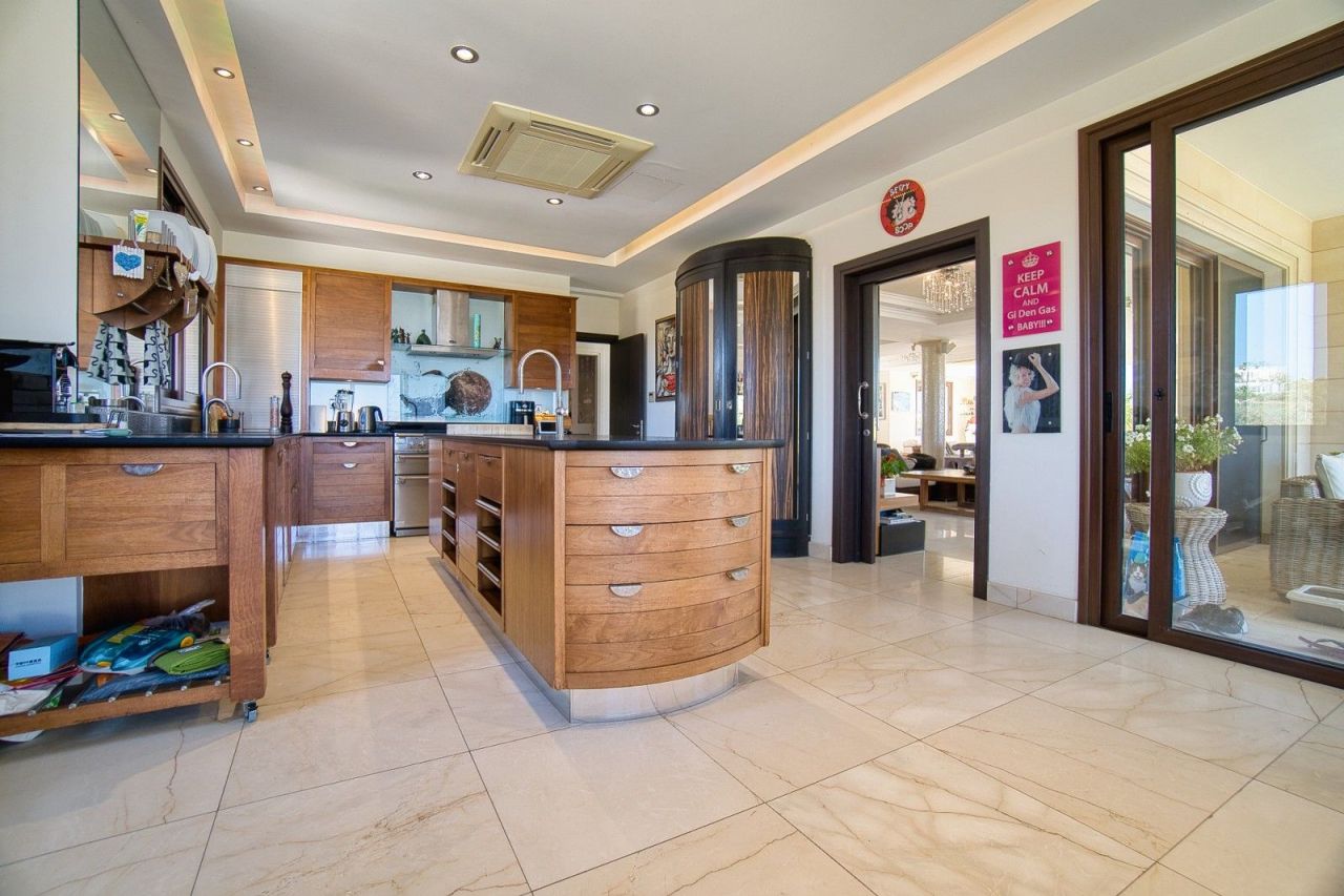 Villa in Paphos, Zypern, 817 m² - Foto 15