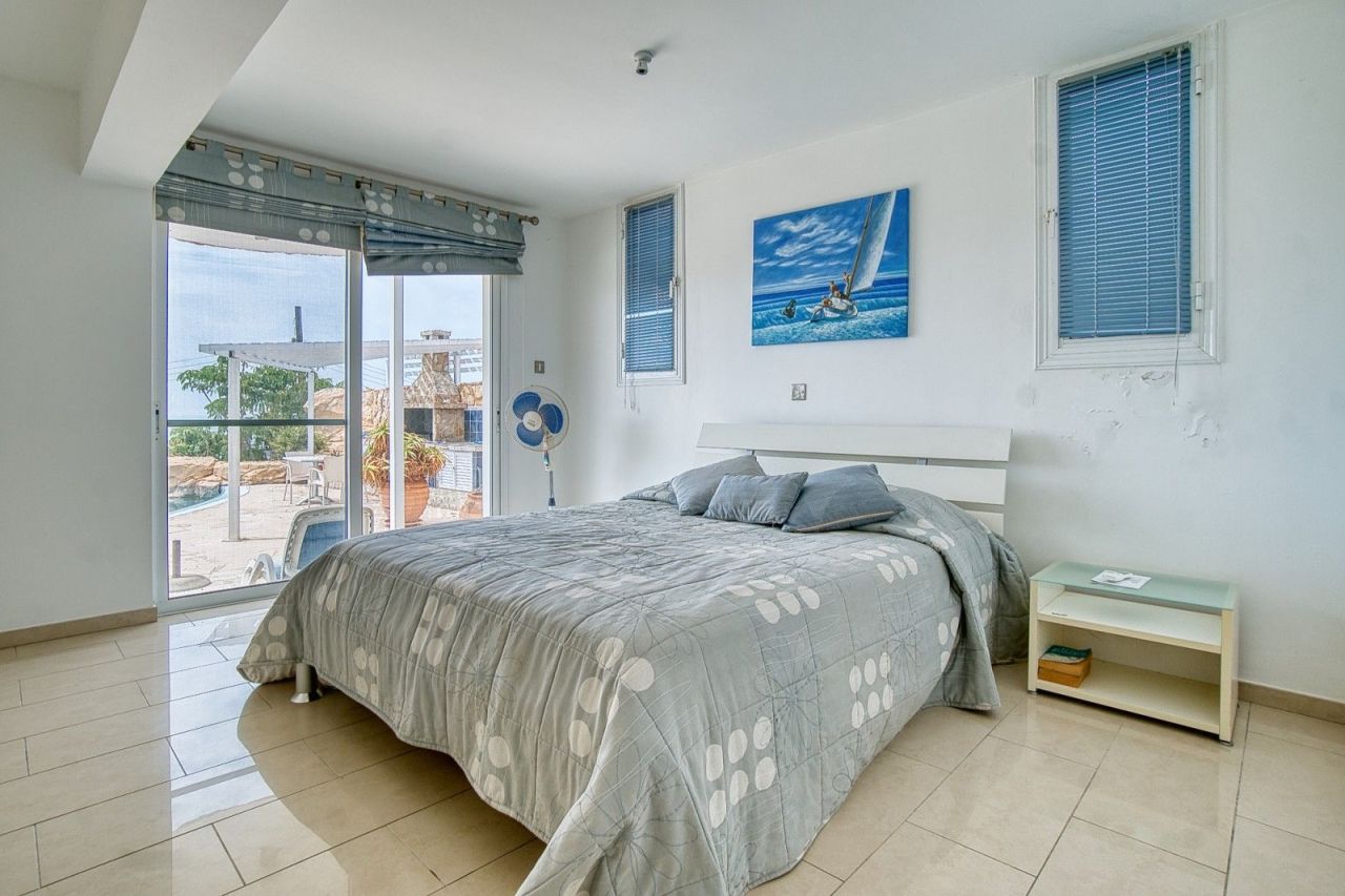 Villa à Paphos, Chypre, 400 m² - image 16