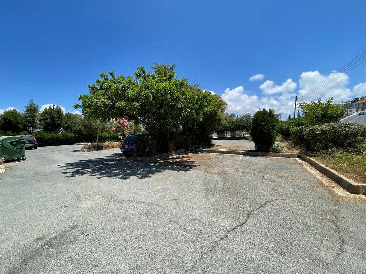 Commercial property in Paphos, Cyprus, 300 m² - picture 16