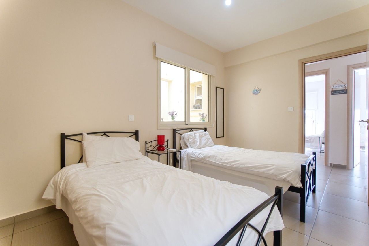 Penthouse in Paphos, Cyprus, 225 m² - picture 16