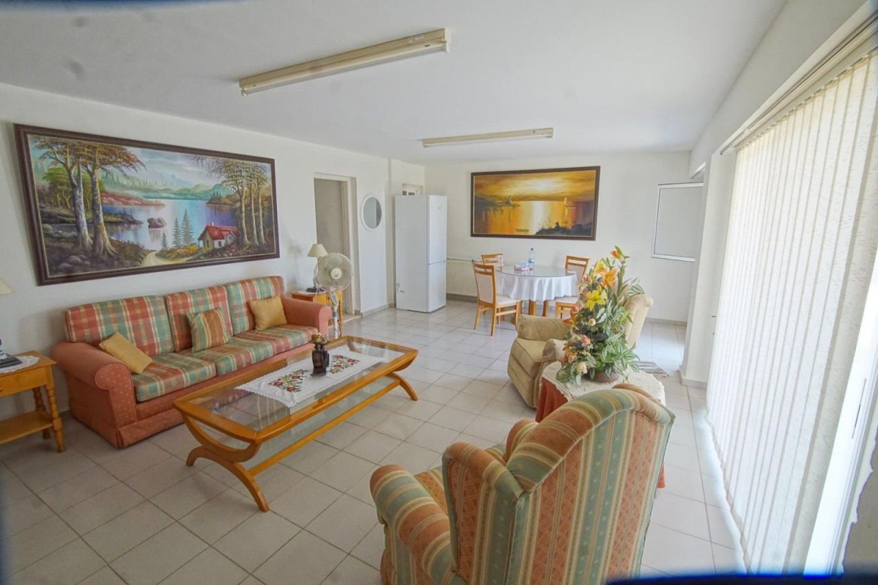 Villa à Paphos, Chypre, 270 m² - image 16